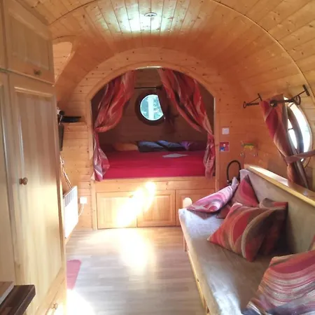 Roulotte Viticole Campsite